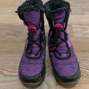 Sorel Disney Youth Whitney Short Frozen Boot - Anna edition